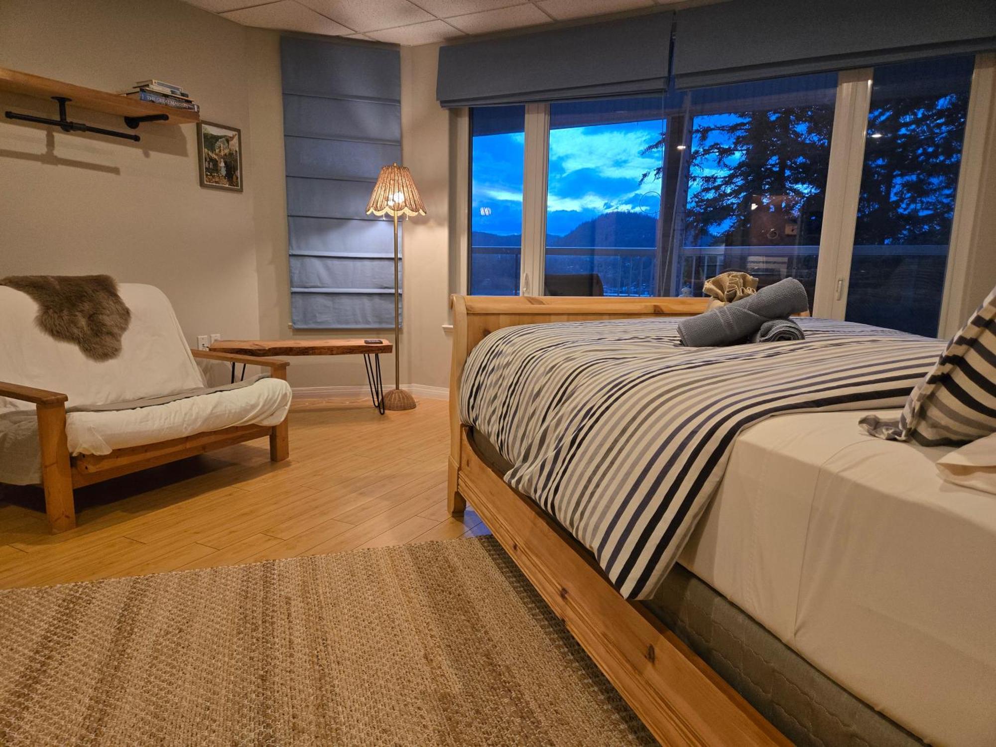 Madeira Park Oceanview Suites Buitenkant foto