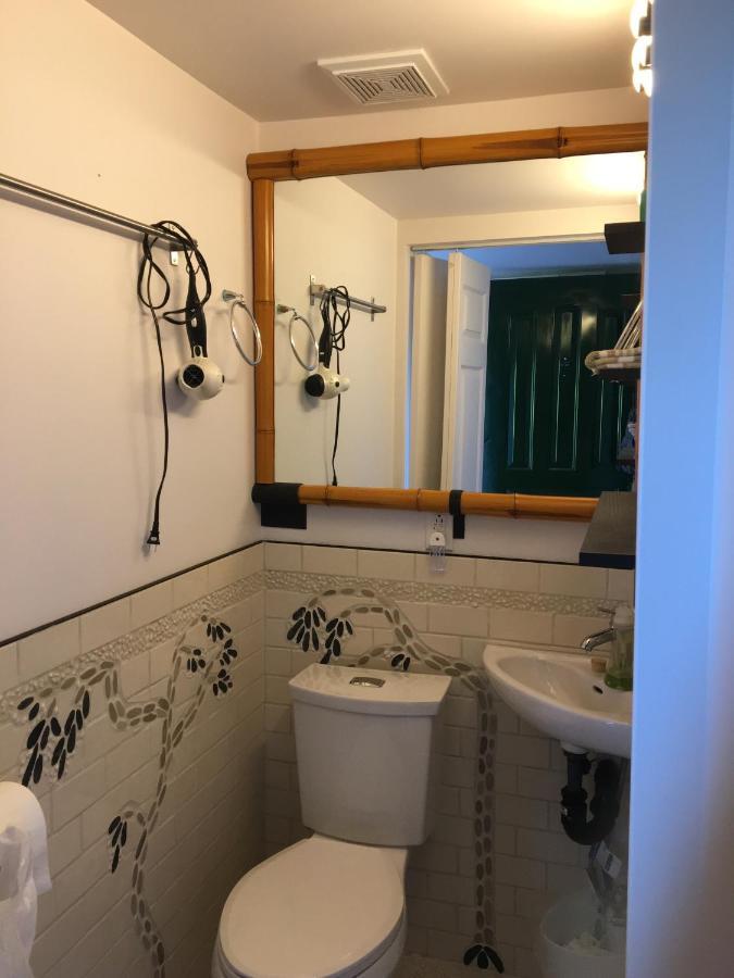 Madeira Park Oceanview Suites Buitenkant foto